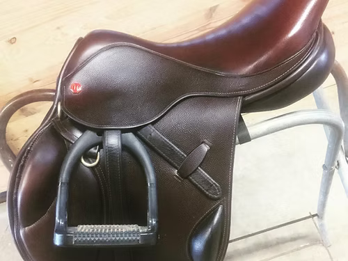 ALL-NATURAL GLYCERIN SOAP BY ELEMENTAL EQUINE