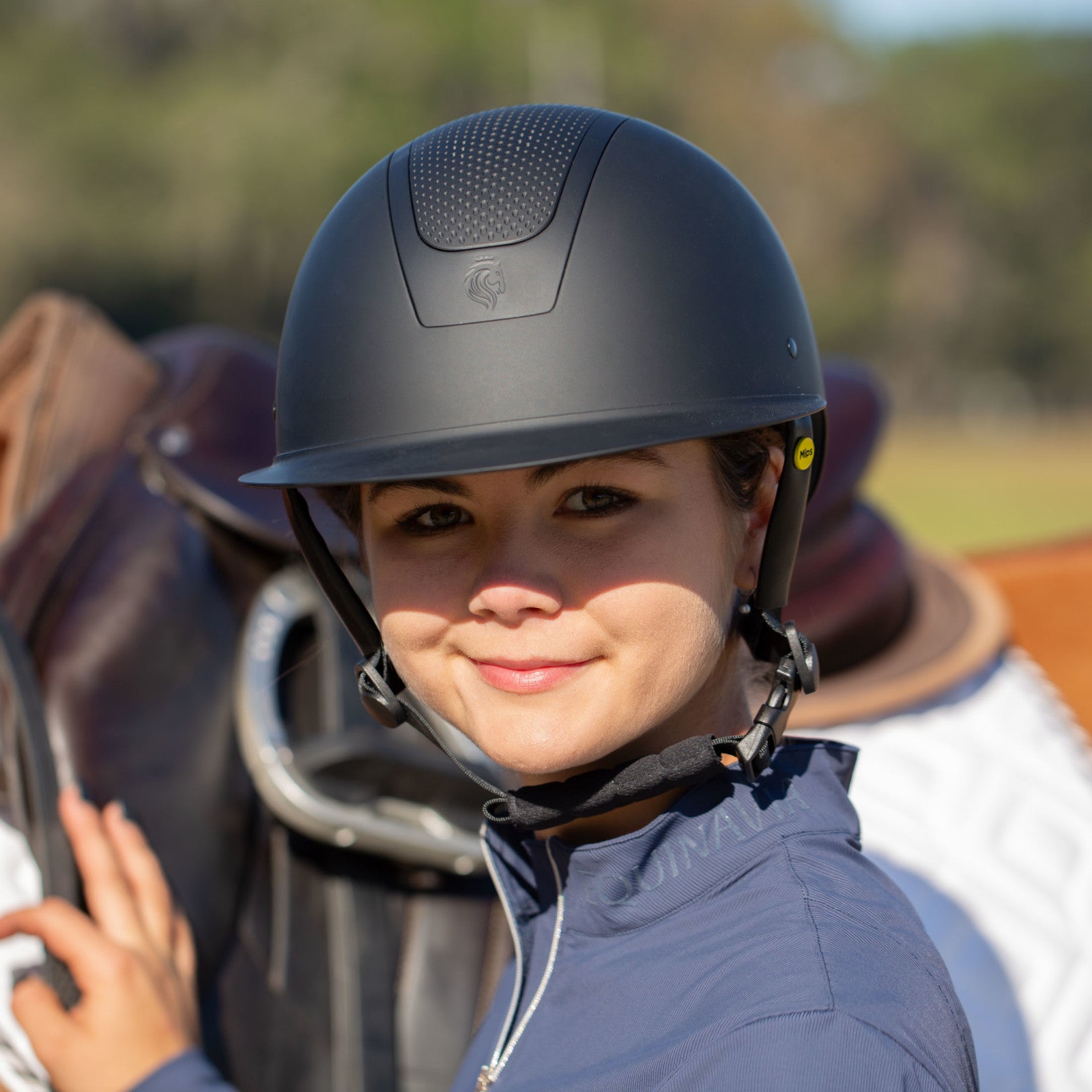 EQUINAVIA CROWN MIPS® RIDING HELMET – Bridles and Britches
