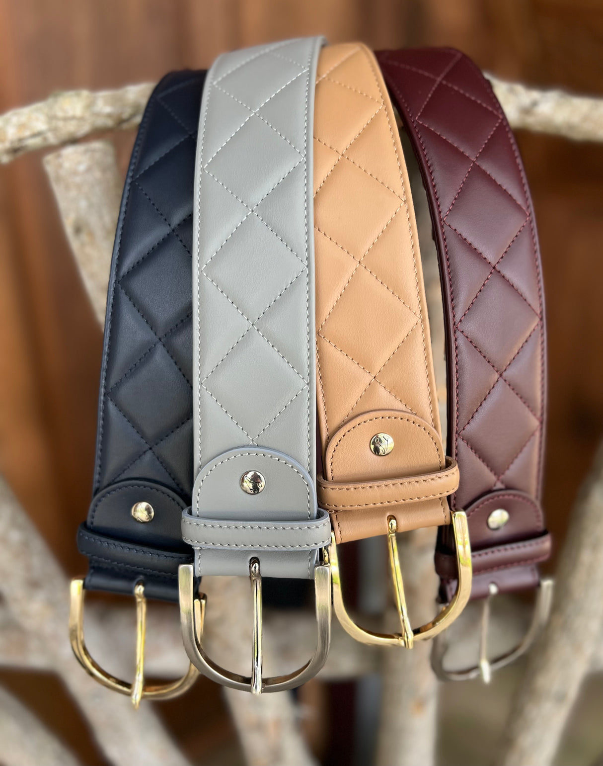 THE TAILORED SPORTSMAN QUILTED LEATHER C BELT