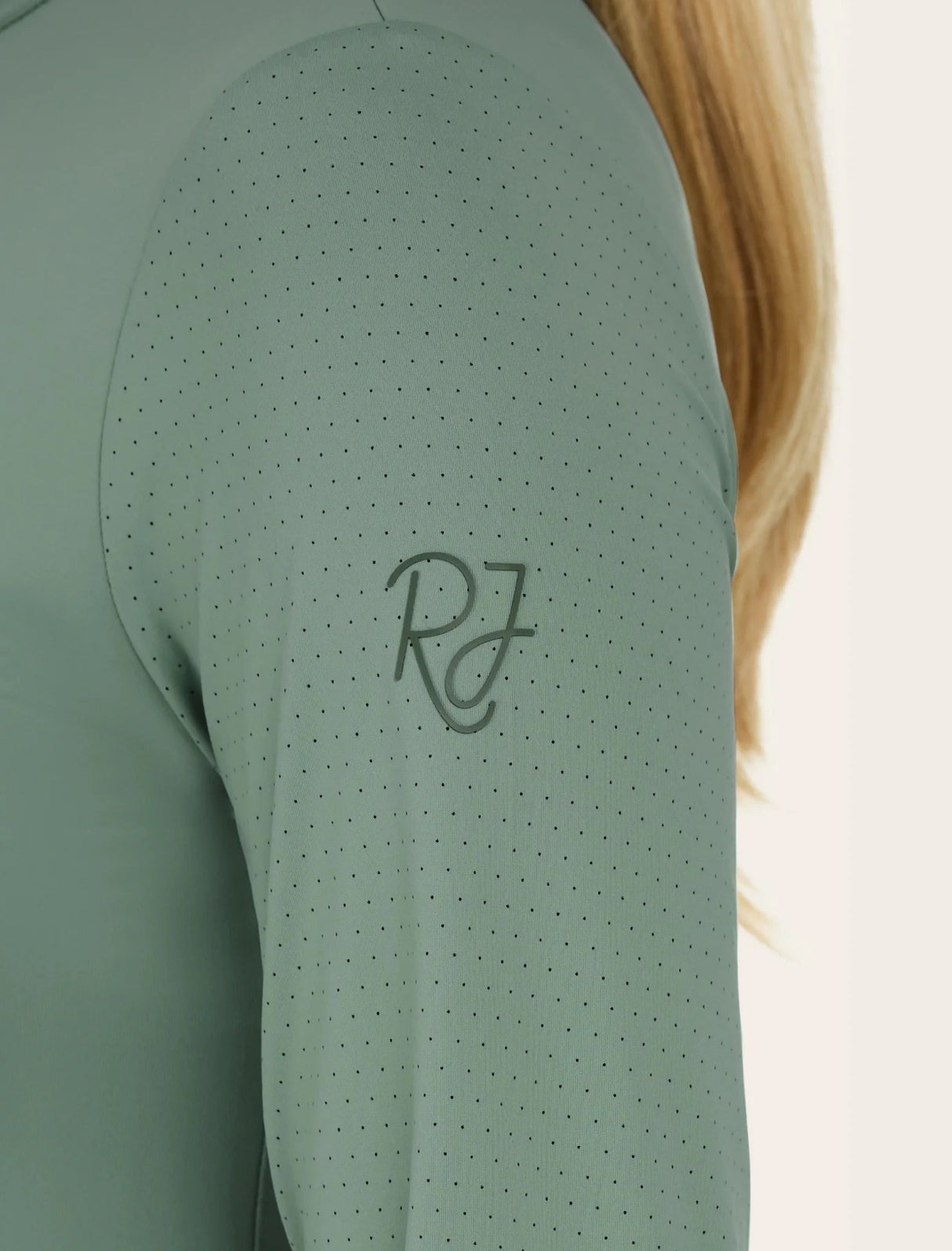 R.J. CLASSICS JEMMA MOCK NECK SHIRT