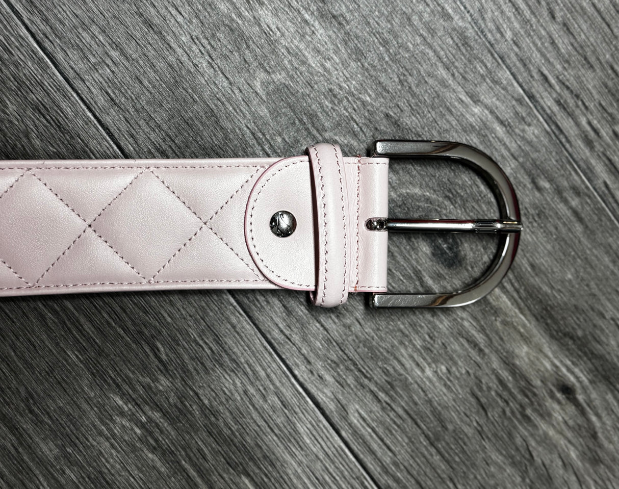 THE TAILORED SPORTSMAN QUILTED LEATHER C BELT