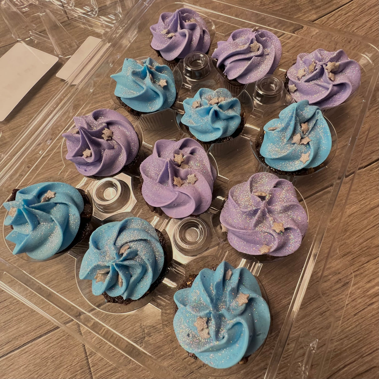 THE POSH PONY PONY CUPCAKES
