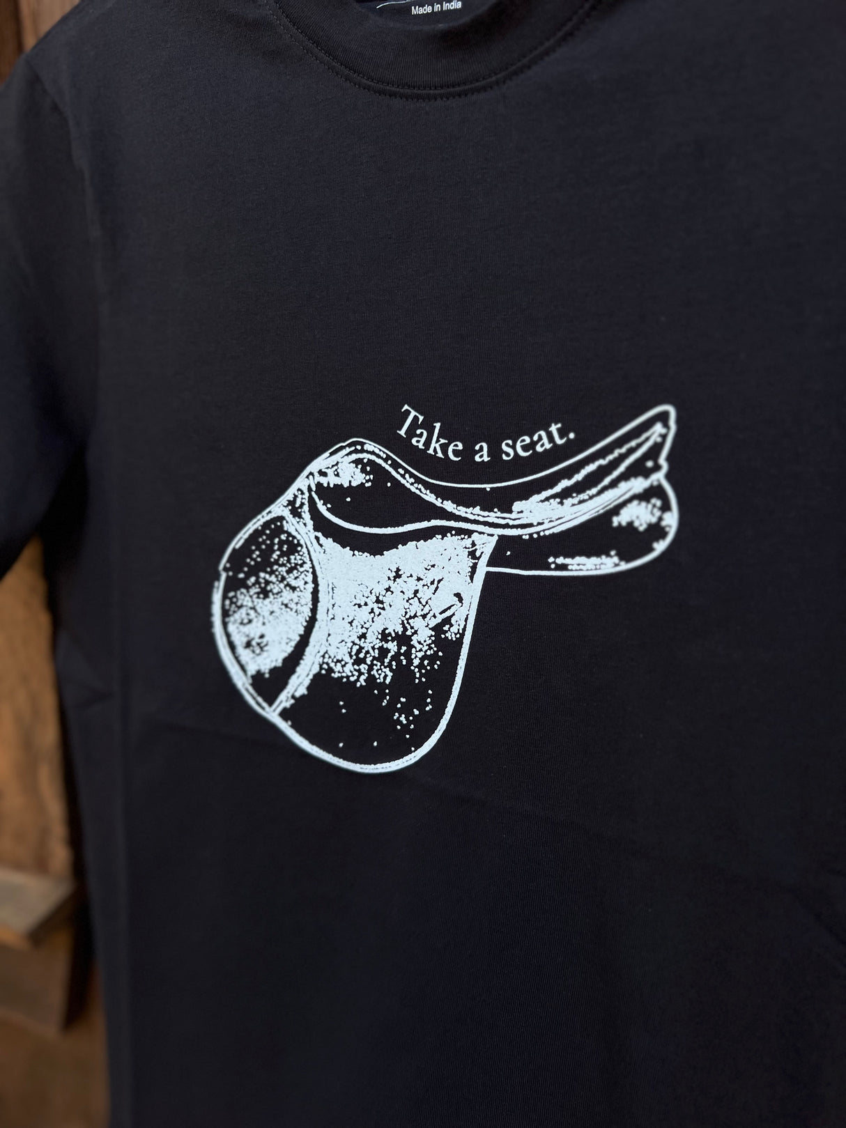 WOMEN'S TAKE A SEAT TEE