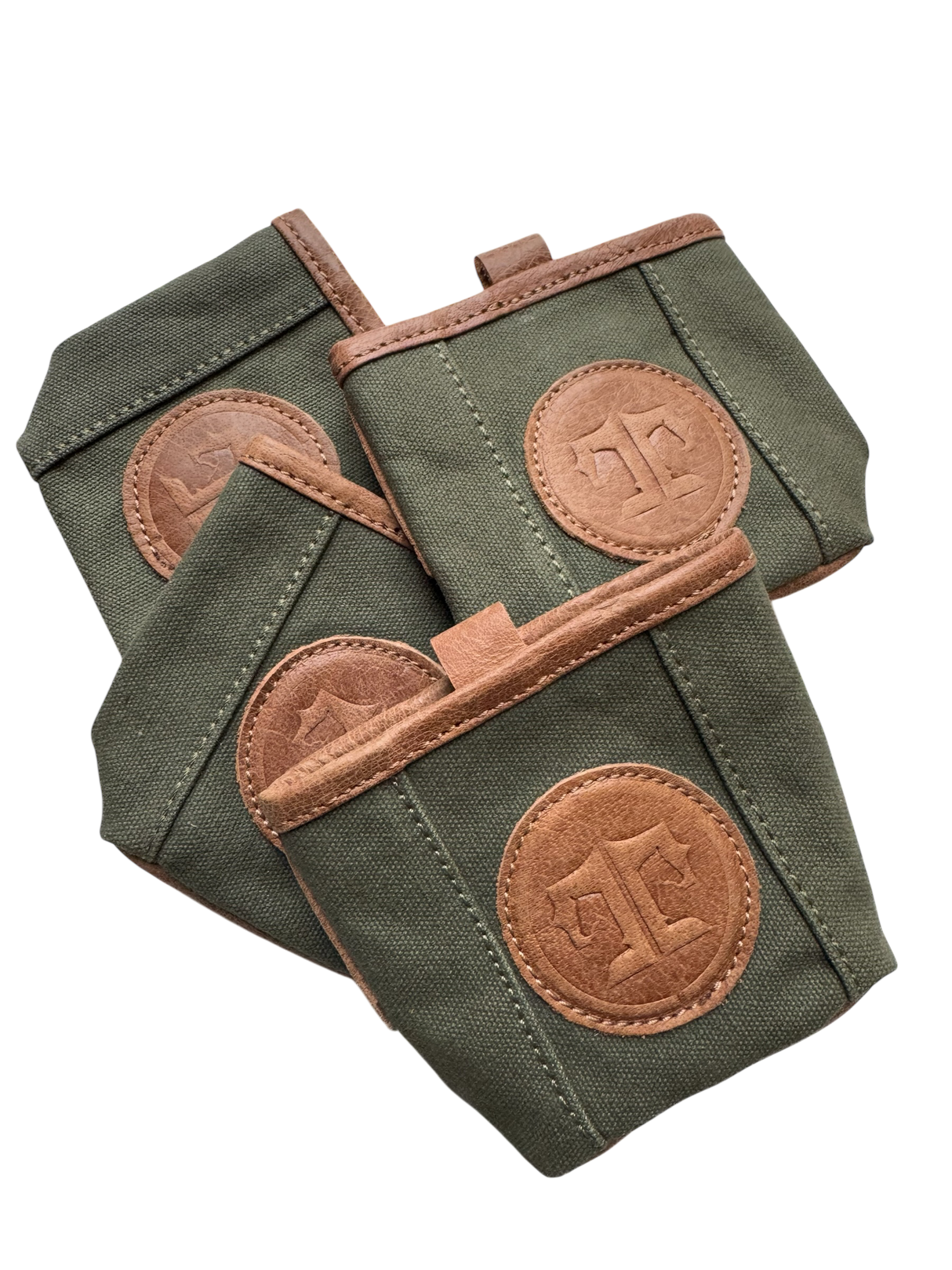 TUCKER TWEED: BARN TREAT POUCH