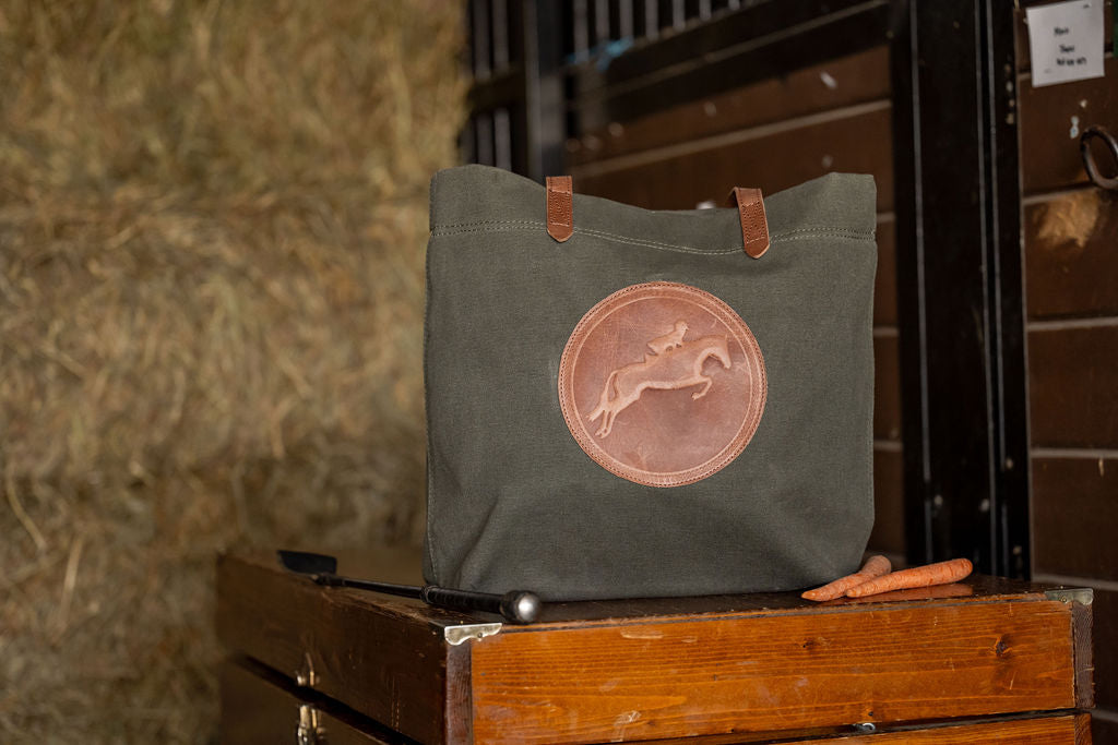 TUCKER TWEED: BARN BAG