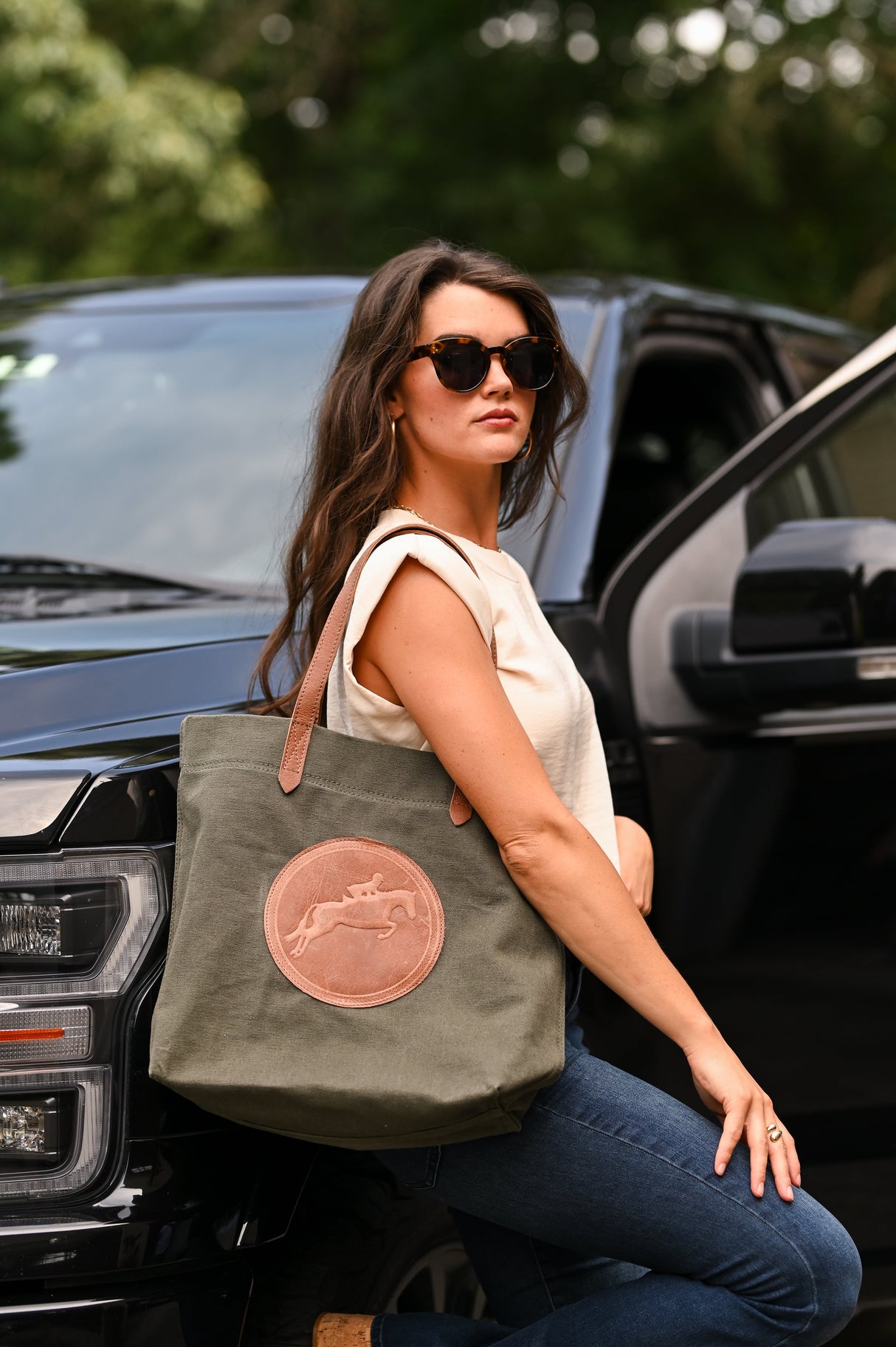 TUCKER TWEED: BARN BAG