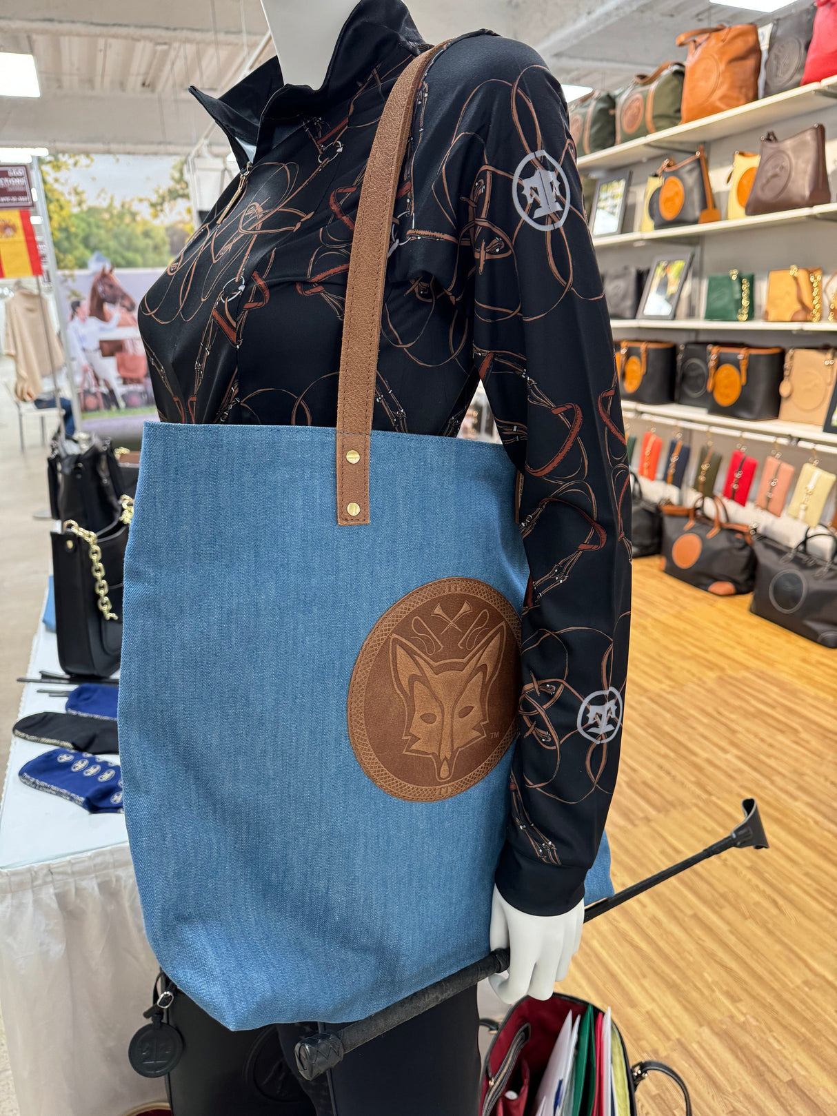 TUCKER TWEED: BARN BAG