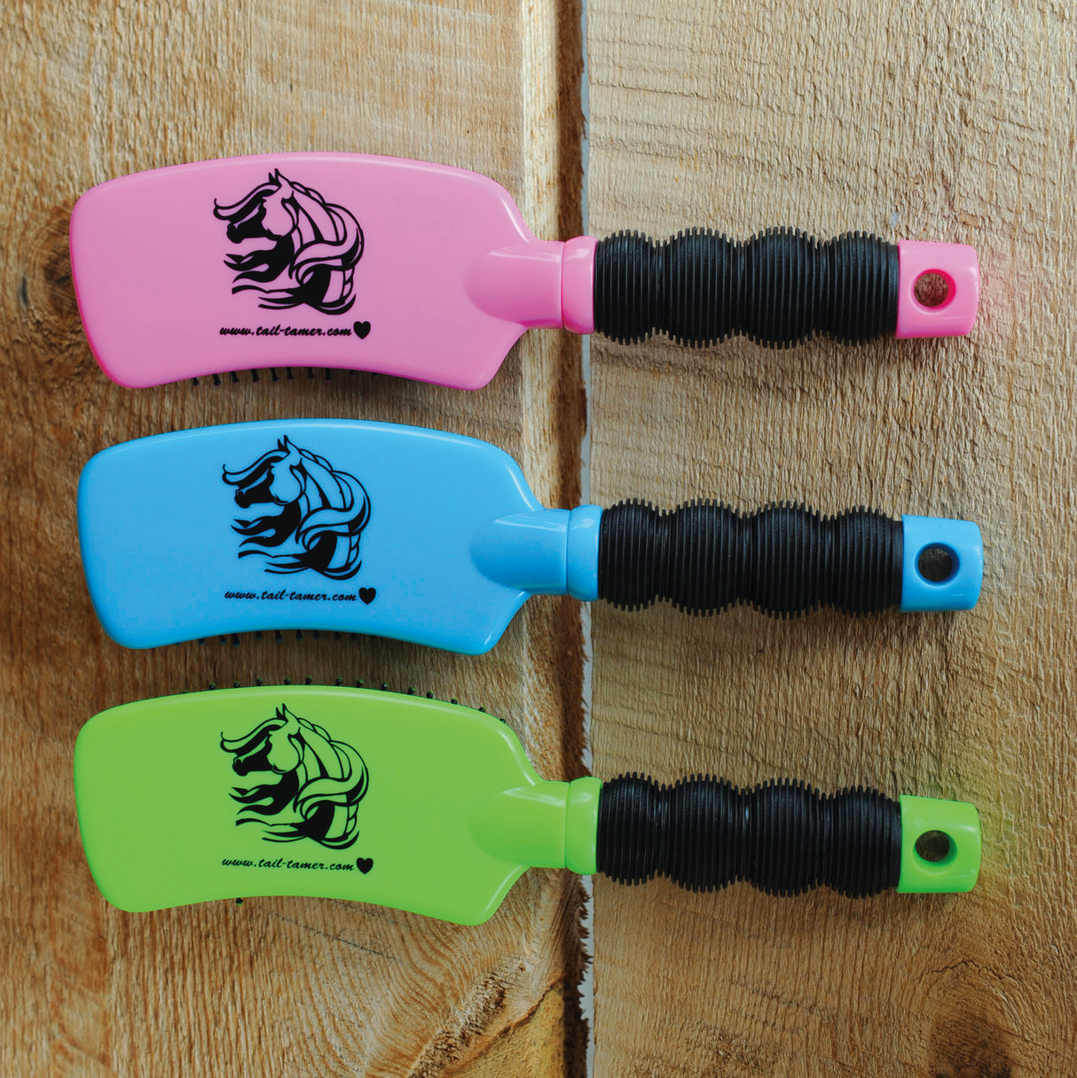 TAIL TAMER CURVE BRUSH