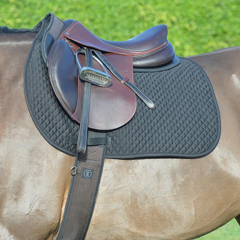 EQUIFIT ESSENTIAL® SQUARE PAD