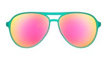 Load image into Gallery viewer, GOODR KITTY HAWKERS&#39; RAY BLOCKERS SUNGLASSES
