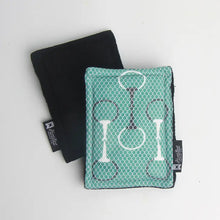 Load image into Gallery viewer, Snaffle Bits Reusable Sponge
