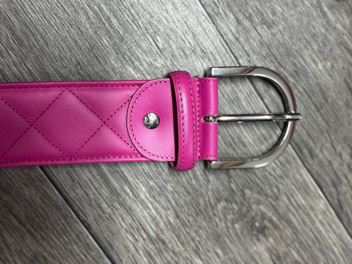 THE TAILORED SPORTSMAN QUILTED LEATHER C BELT