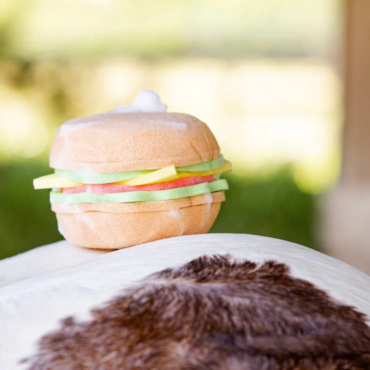 DREAMERS & SCHEMERS BLUE RIBBON BURGER BATH SPONGE