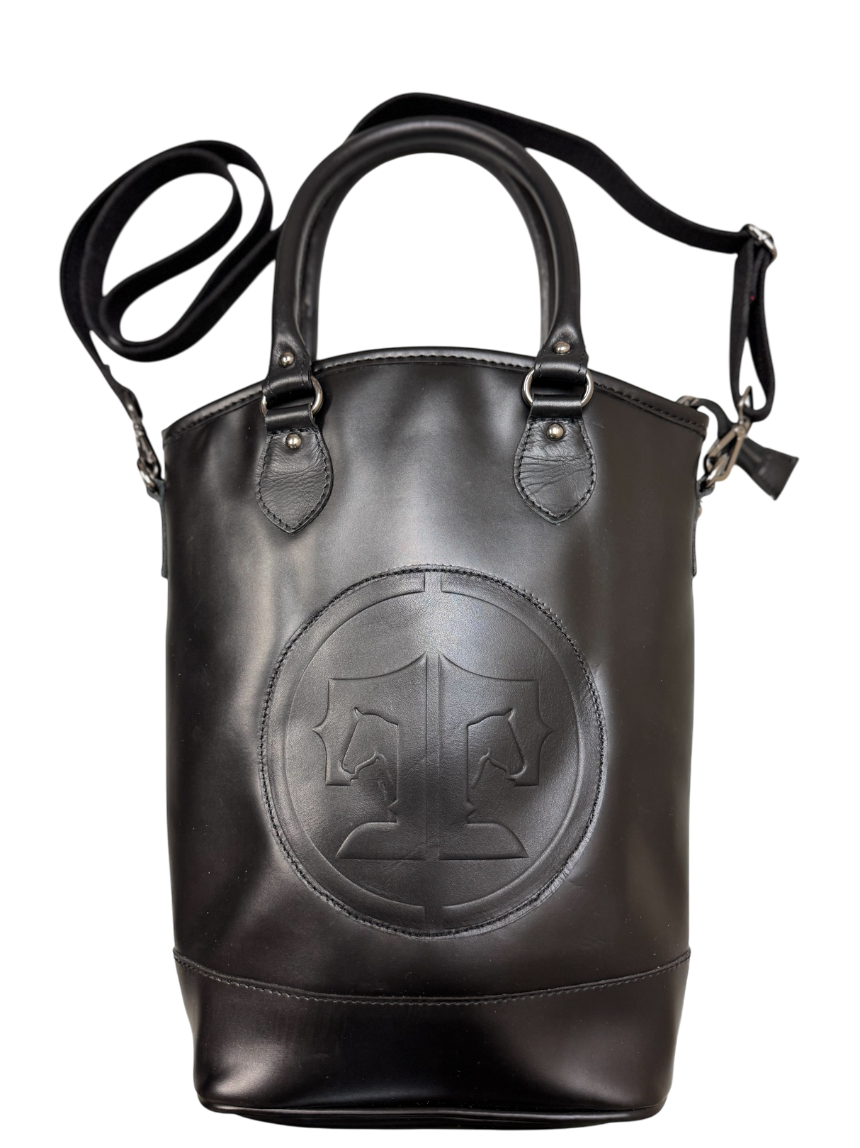 TUCKER TWEED: APRÉS-SHOW COOLER