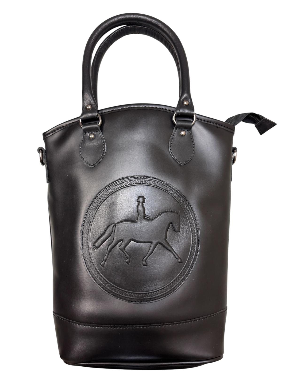 TUCKER TWEED: APRÉS-SHOW COOLER