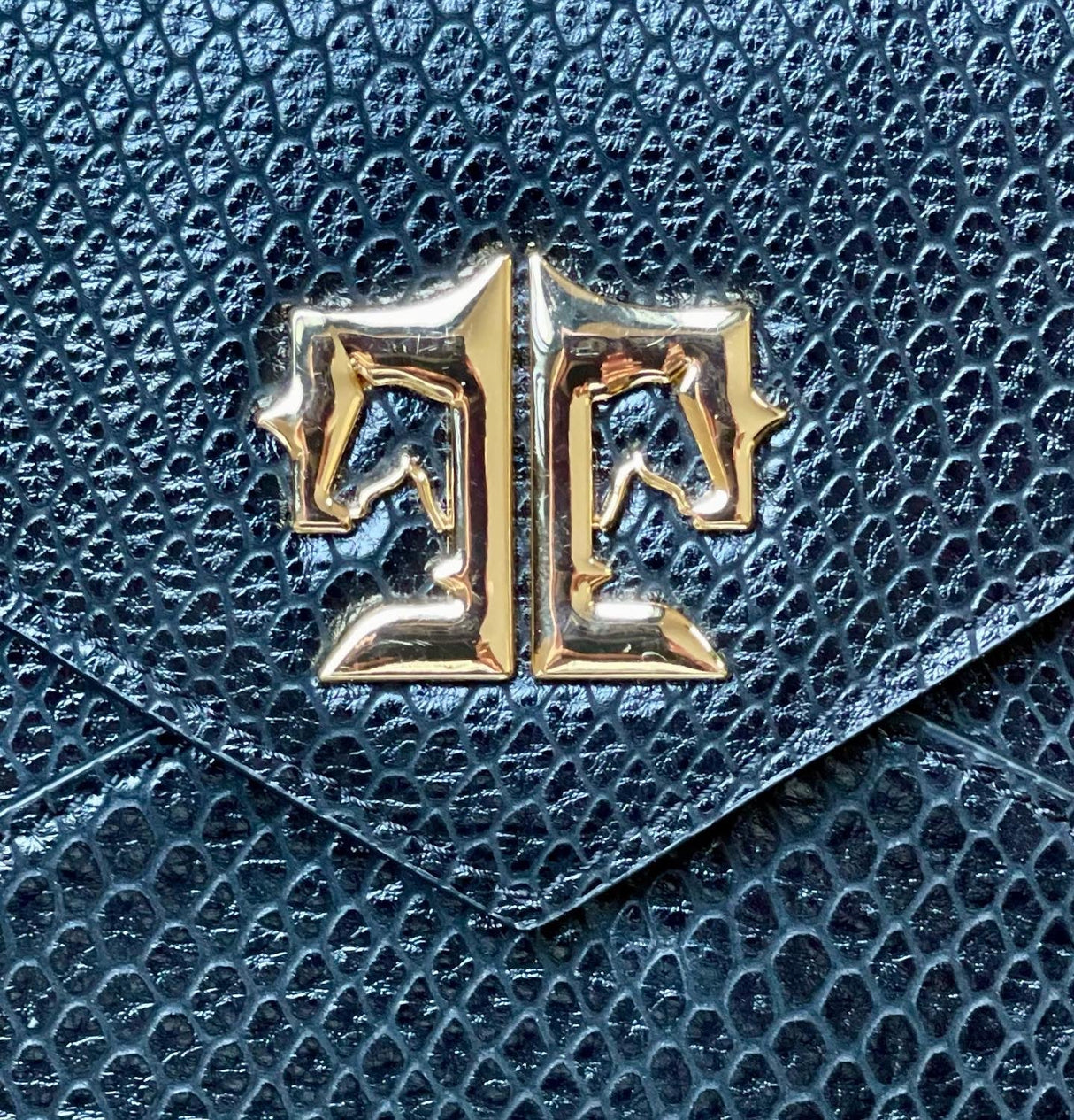 TUCKER TWEED: Cor De Star Clutch