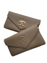 TUCKER TWEED: Stablemate