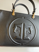 TUCKER TWEED: Sedgefield Legacy: Signature