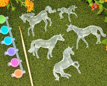 Load image into Gallery viewer, SUNCATCHER UNICORNS PAINT &amp; PLAY
